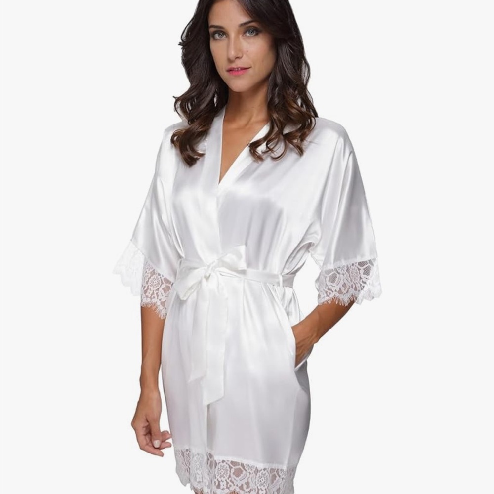 Elegant White Lace Trim Satin Robe